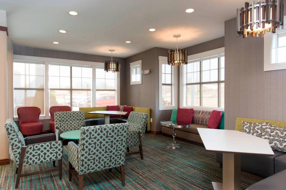Residence Inn By Marriott Moline Quad Cities 8