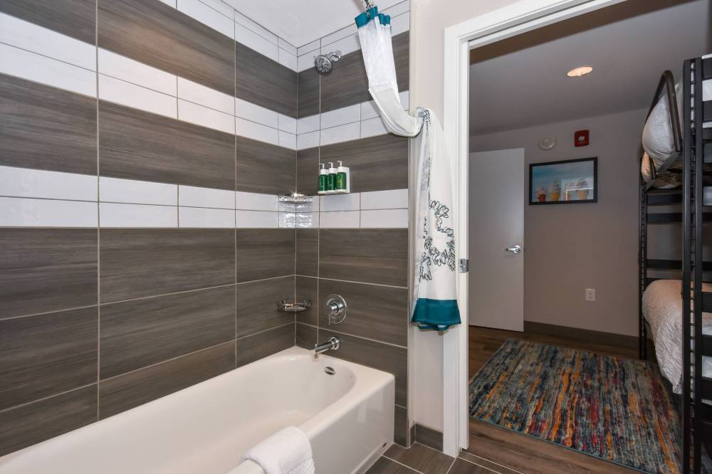 Residence Inn By Marriott Myrtle Beach Oceanfront 4