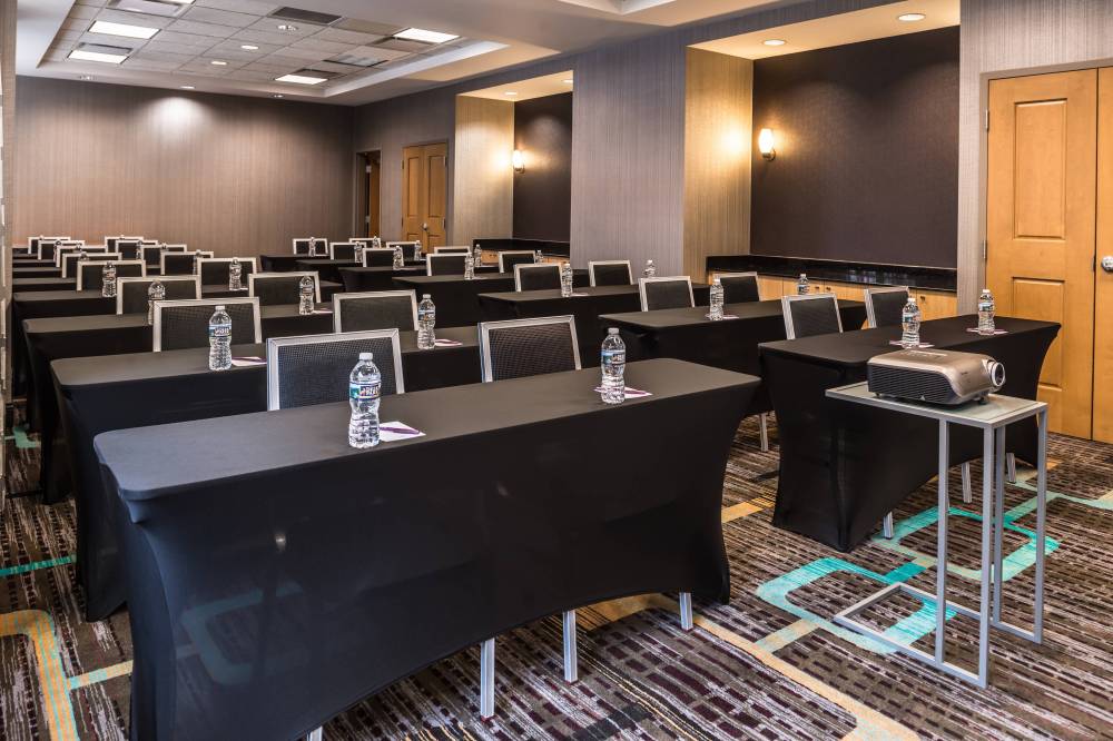 Residence Inn By Marriott Pittsburgh North Shore 11