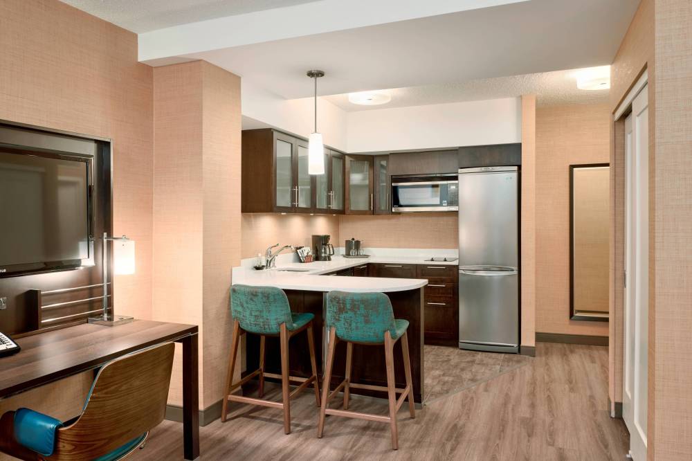 Residence Inn By Marriott Vancouver Downtown 1
