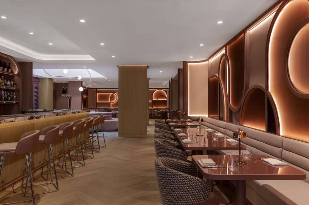 Revery Toronto Downtown  Curio Collection By Hilton 5