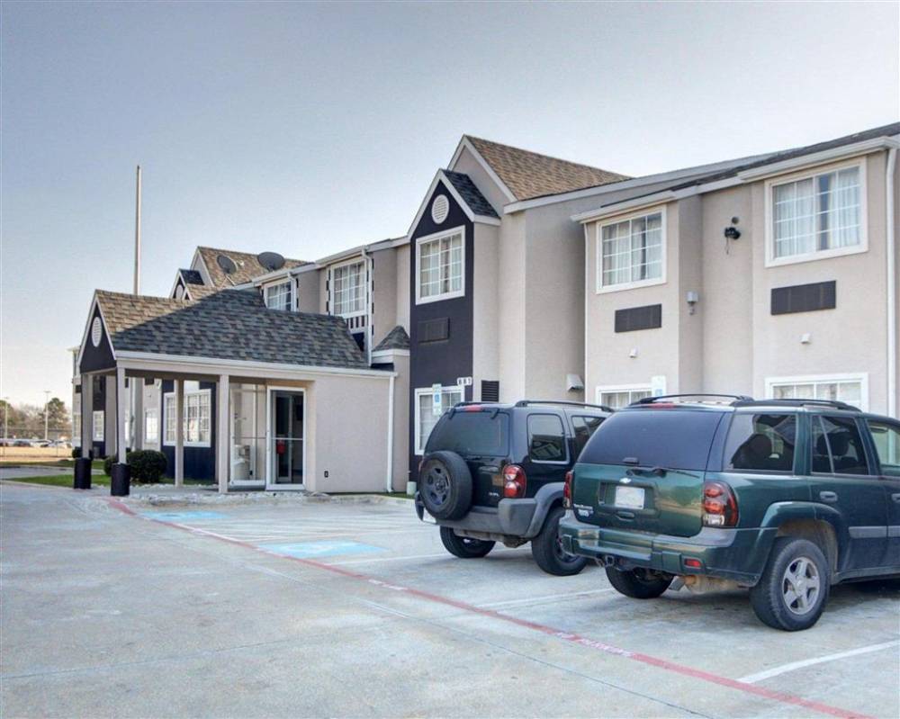 Rodeway Inn And Suites Lewisville I-35