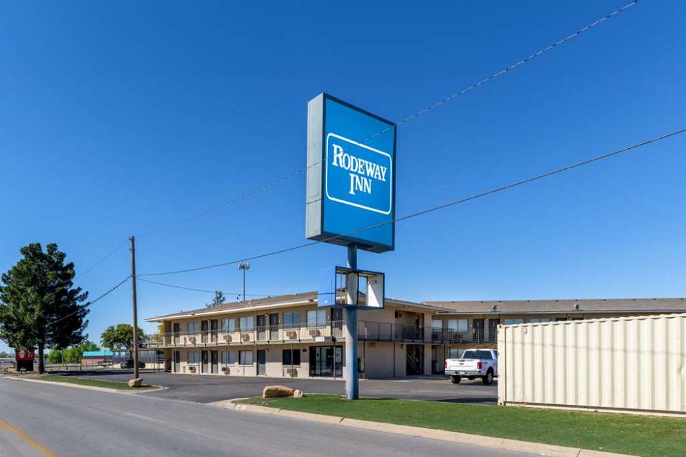 Rodeway Inn Midland South 2