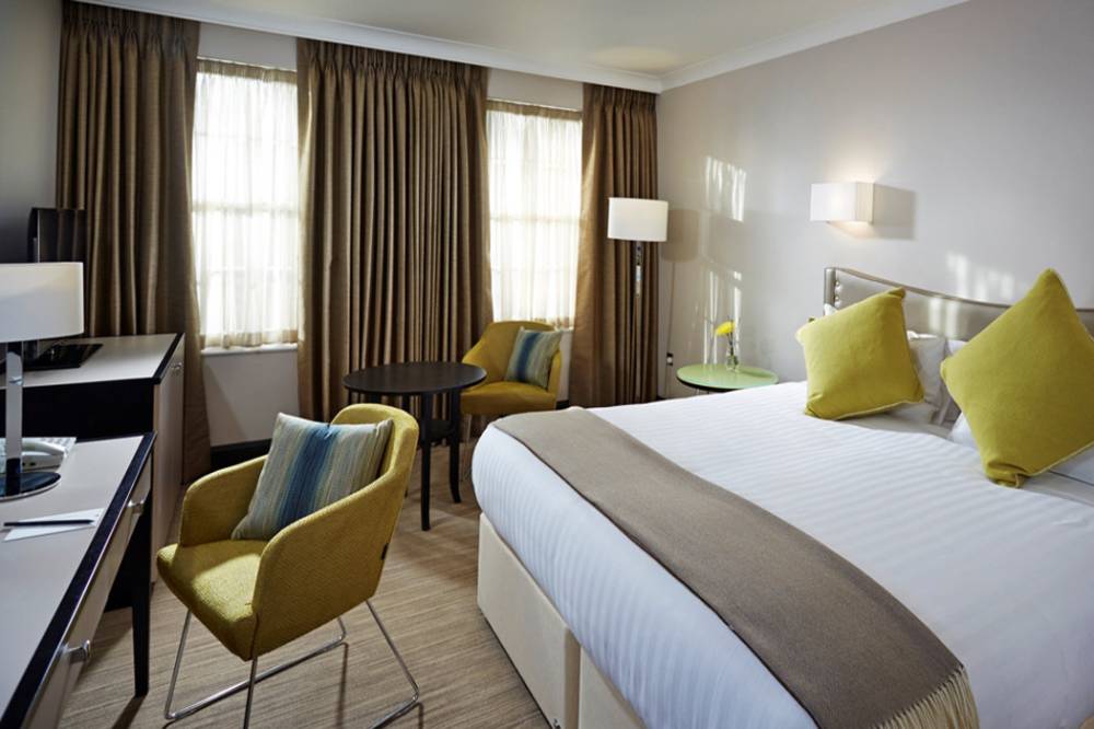 Royal Berkshire Hotel 10