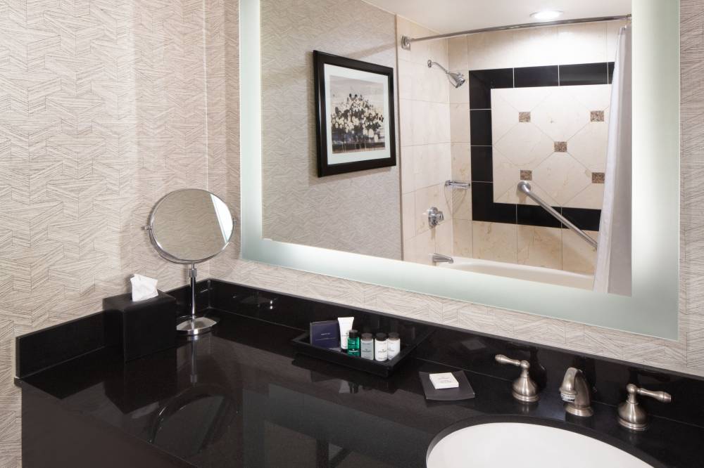 Sheraton Anchorage Hotel And Spa 2