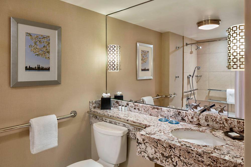 Sheraton New York Times Square Hotel 2
