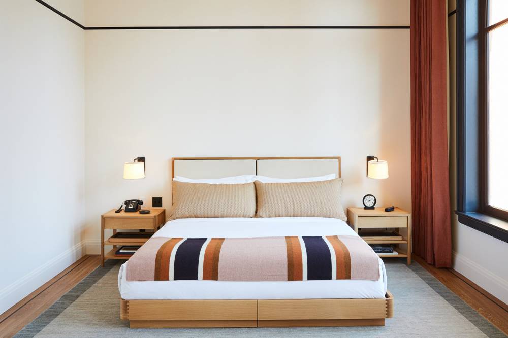Shinola Hotel 9