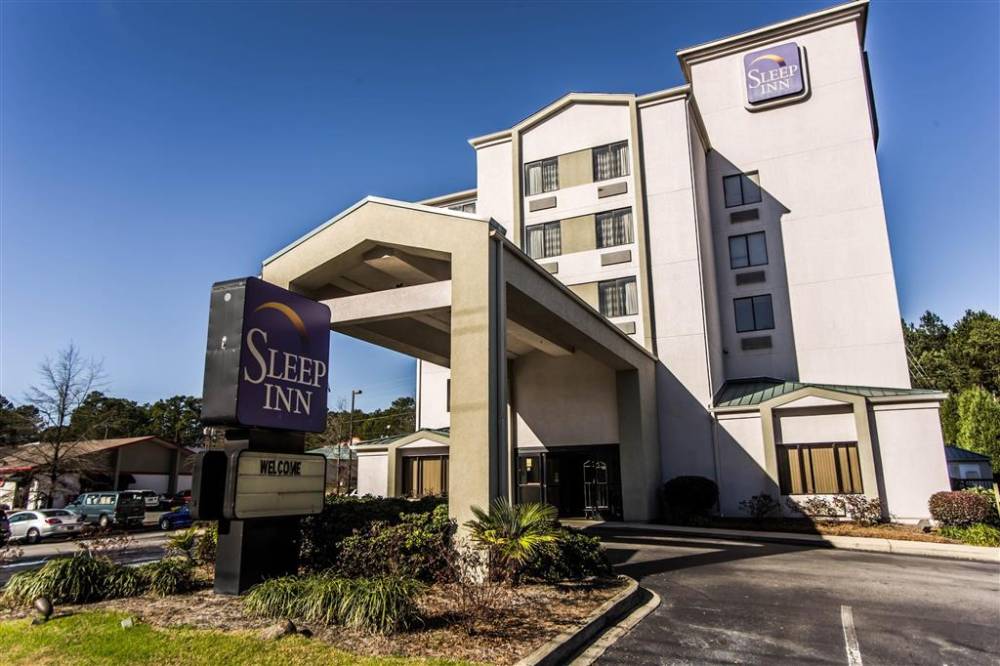 Sleep Inn Airport 2