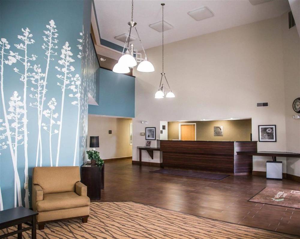 Sleep Inn And Suites Davenport - Quad Ci 9