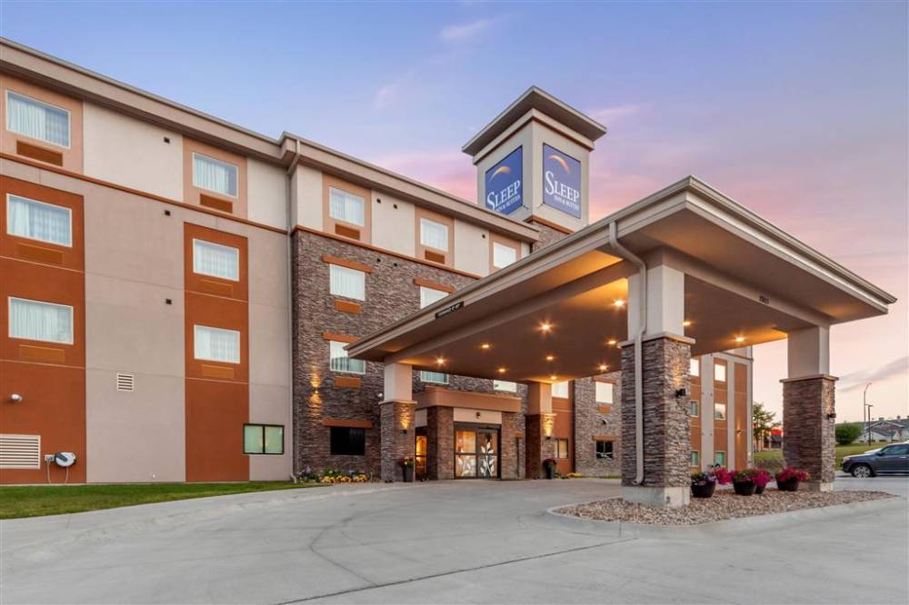 Sleep Inn And Suites Lincoln University  3