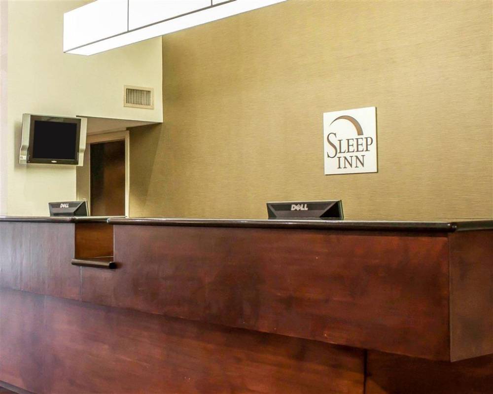 Sleep Inn Maingate Six Flags 7