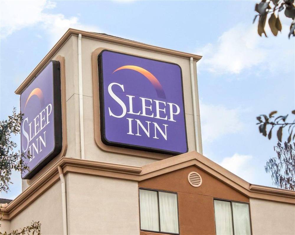 Sleep Inn Maingate Six Flags 3