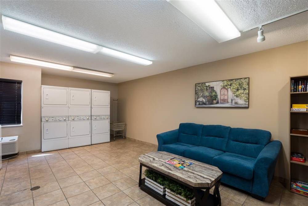 Sonesta Simply Suites Des Moines 4