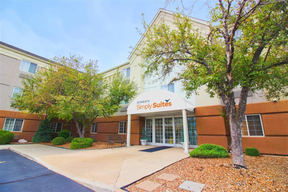 Sonesta Simply Suites Earth Ci