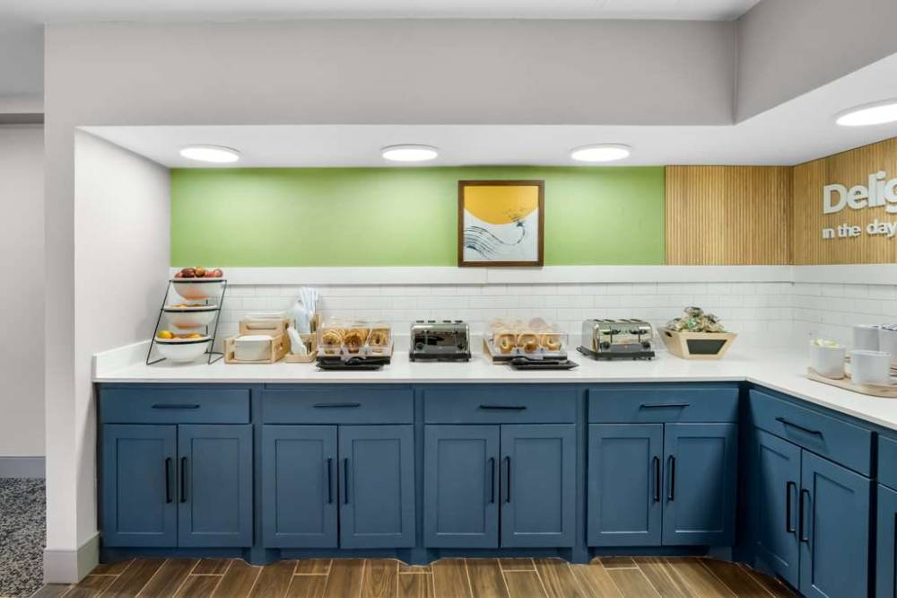 Spark By Hilton Grapevine Dfw North 5