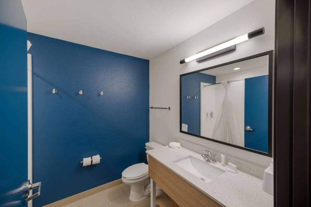 Spark By Hilton Midland South 8