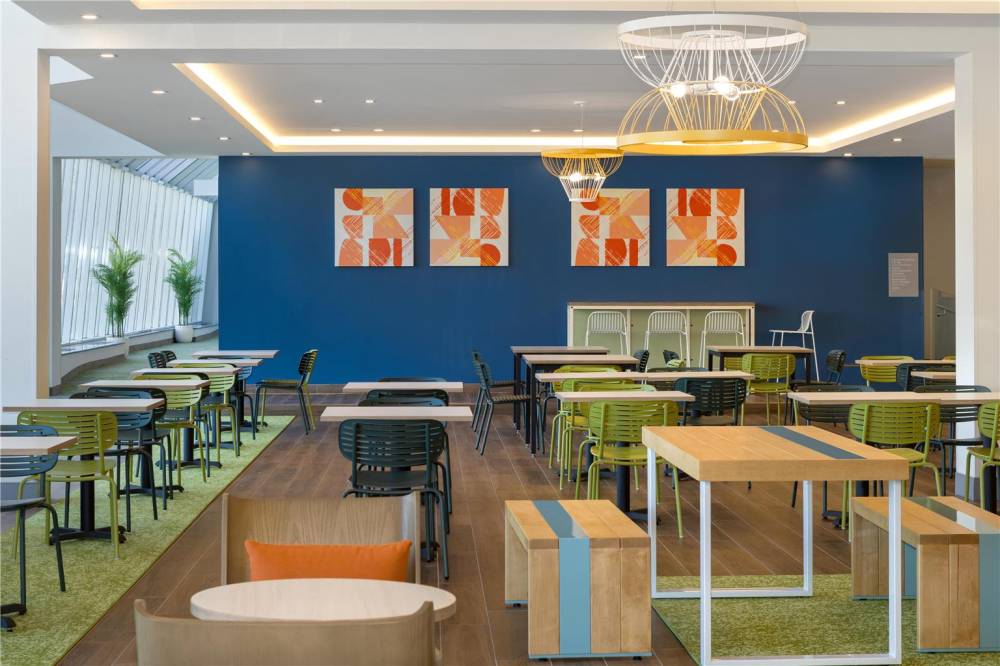 Spark By Hilton Montreal Midtown 3
