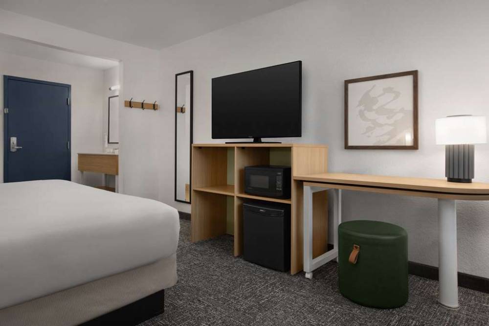 Spark By Hilton San Jose Airport 7