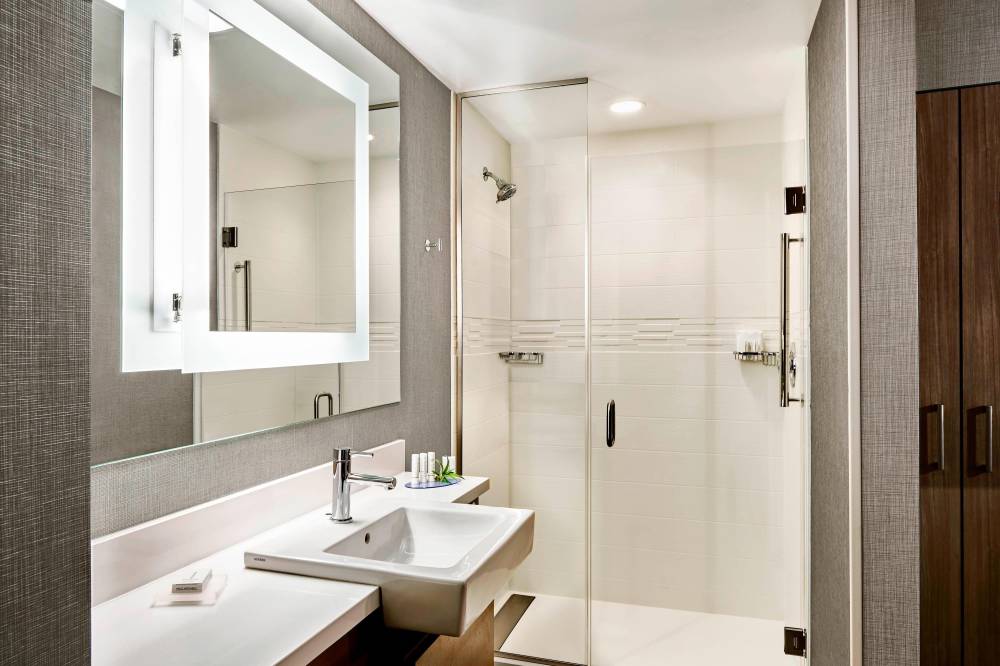 Springhill Suites By Marriott Eau Claire 4