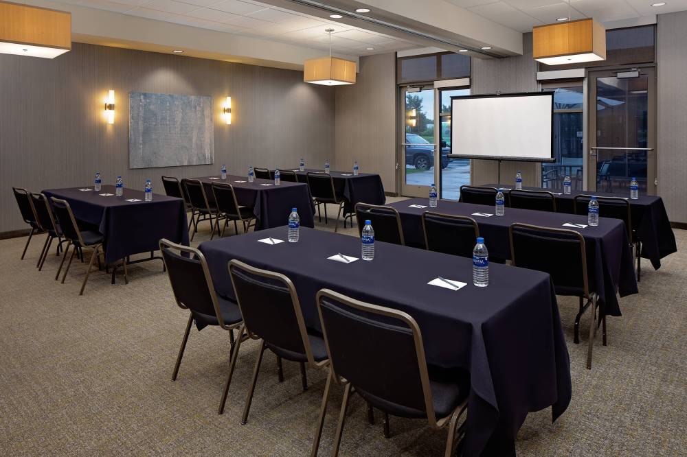 Springhill Suites By Marriott Green Bay 4