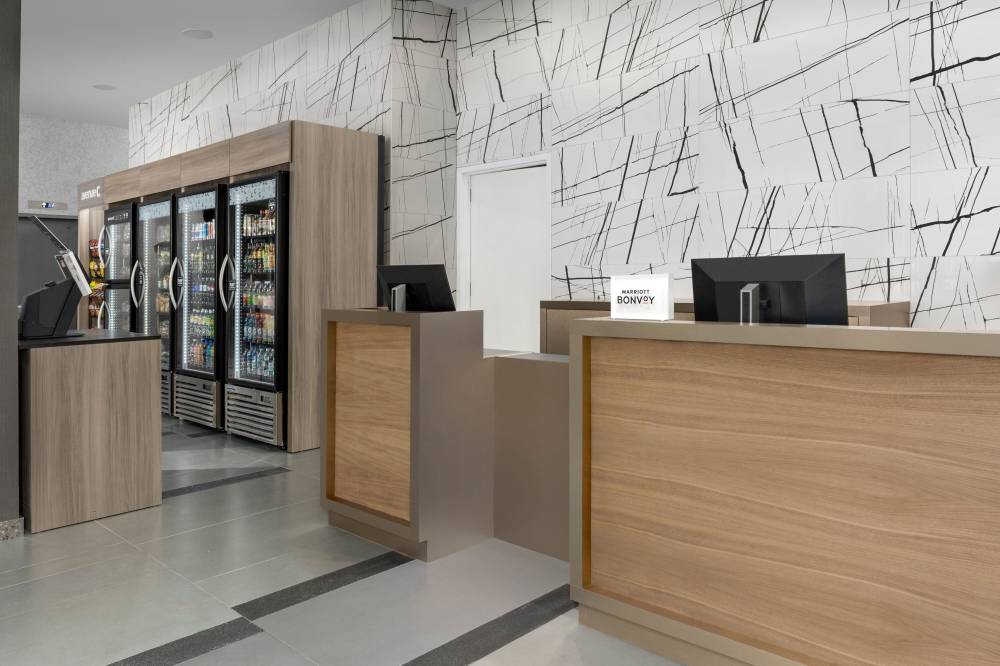 Springhill Suites By Marriott New York Queens 4