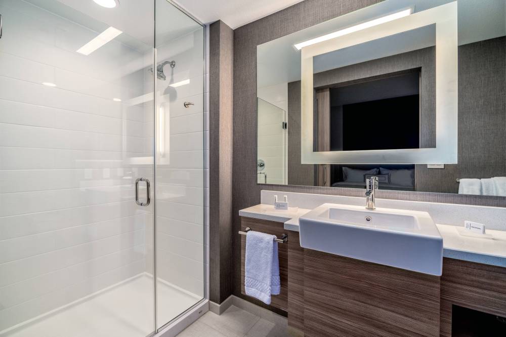 Springhill Suites By Marriott Oakland Airport