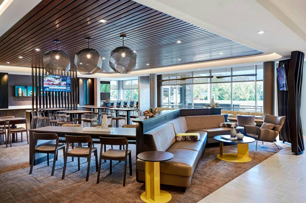 Springhill Suites By Marriott Pittsburgh Airport 3
