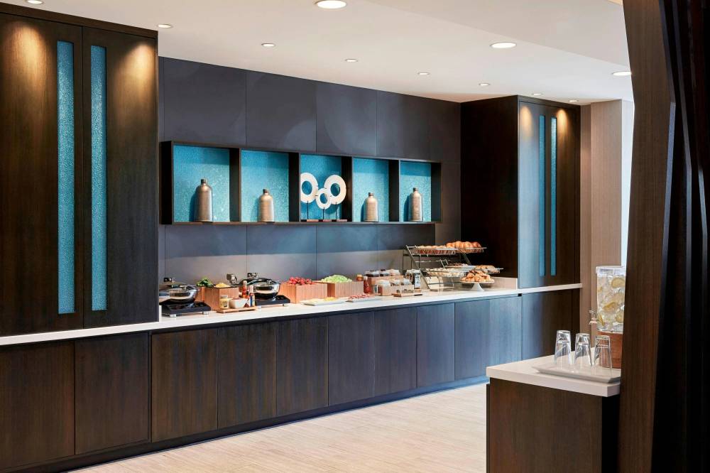 Springhill Suites By Marriott Pittsburgh Airport 4