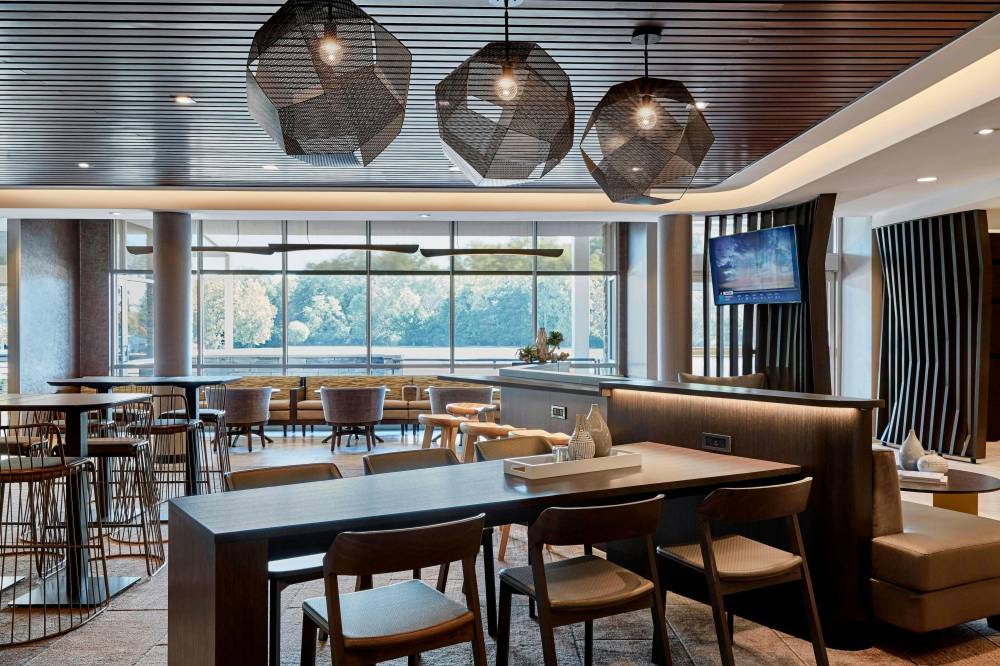 Springhill Suites By Marriott Pittsburgh Airport 2