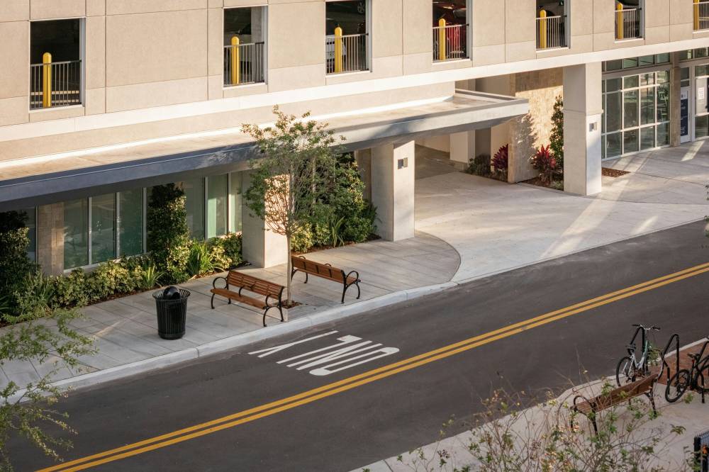 Springhill Suites By Marriott Tampa Downtown 3