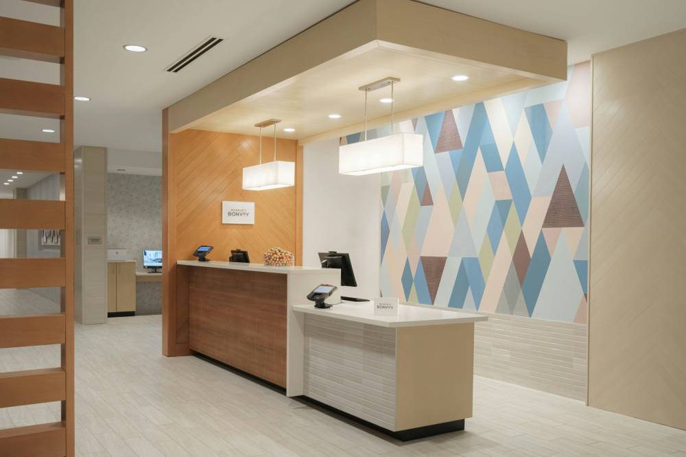 Springhill Suites By Marriott Tampa Downtown 8