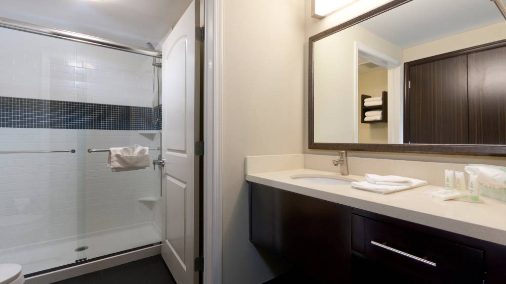 Staybridge Stes Amherst 6