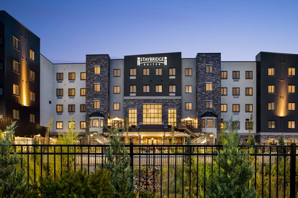 Staybridge Stes Ne Powers 10