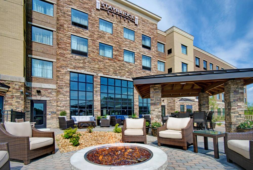 Staybridge Suites Sterling Heights 6
