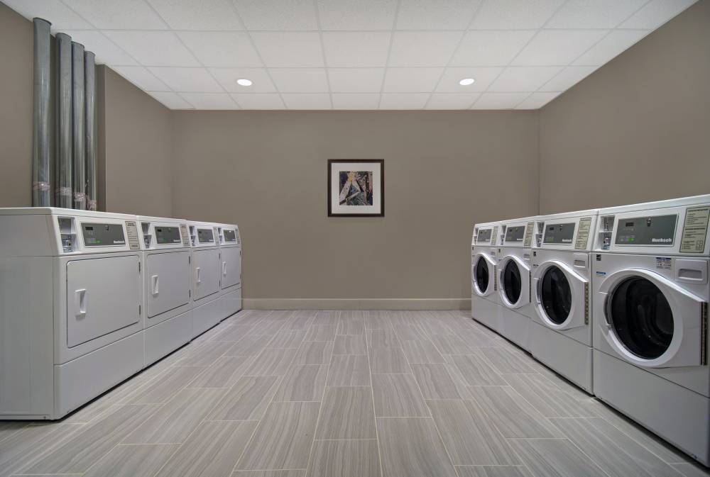Staybridge Suites Sterling Heights 2