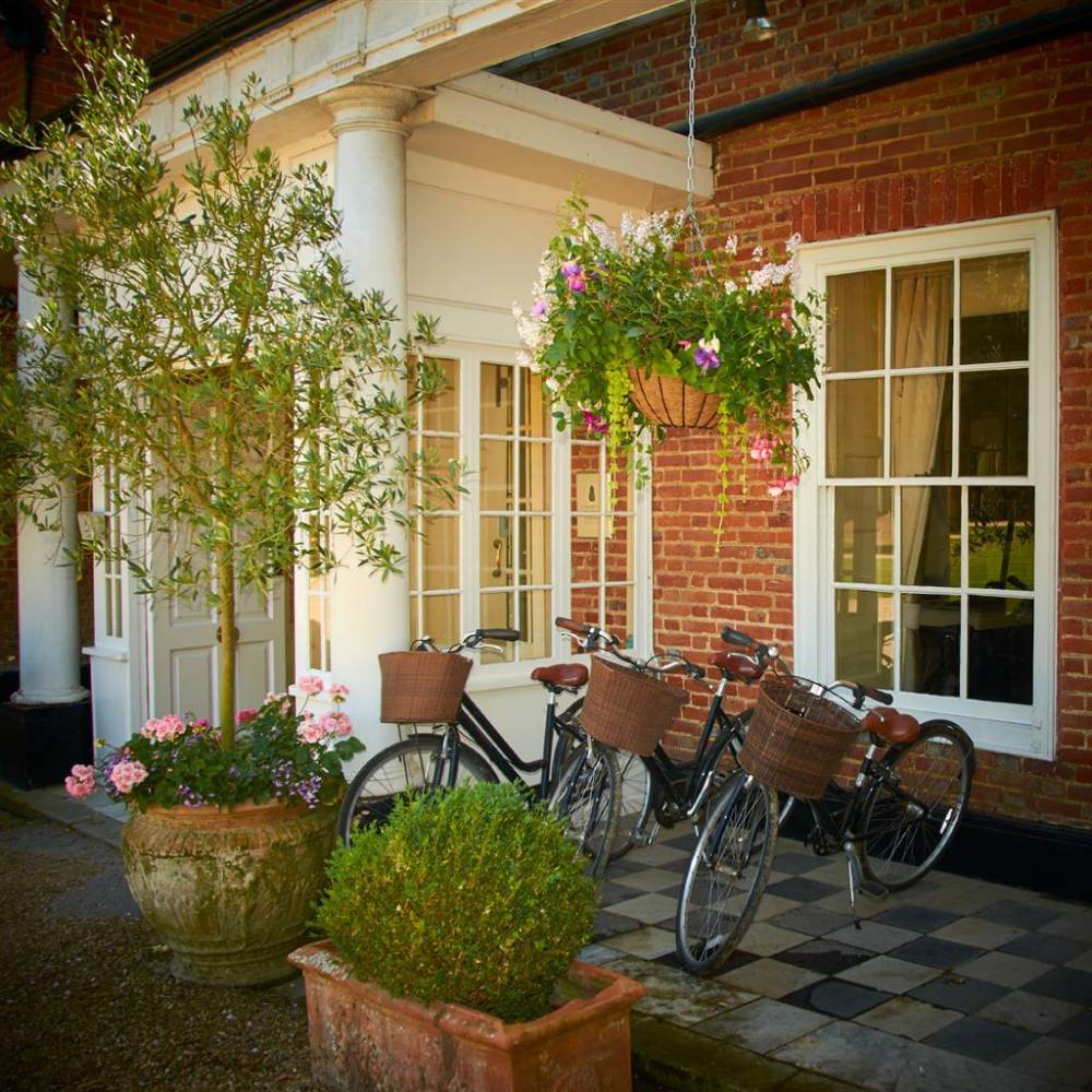 Stoke Place Hotel Exterior Images Bikes