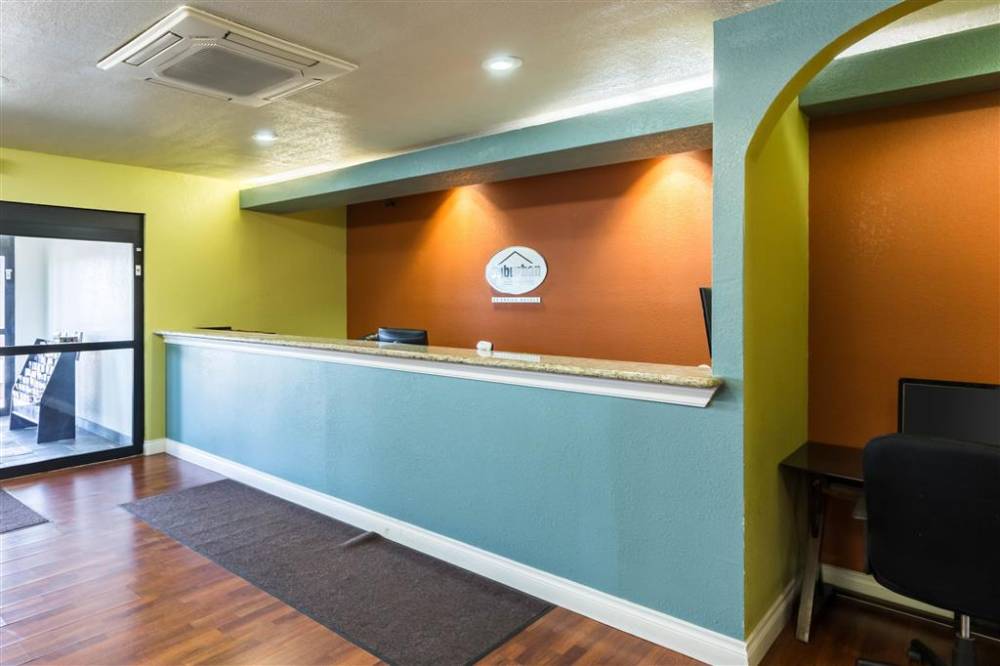 Suburban Extended Stay Hotel 7