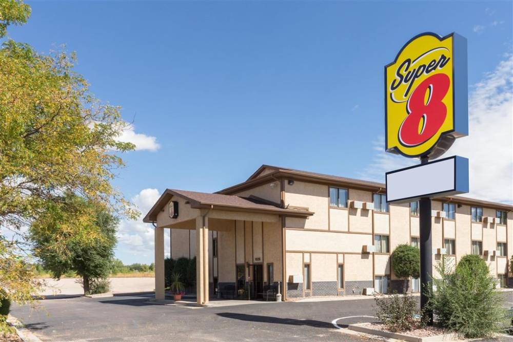 Super 8 By Wyndham Colorado Springs Hwy 24 E/pafb Area, Co 2