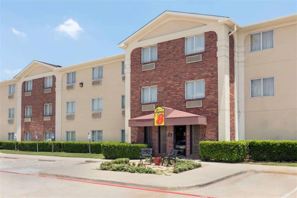 Super 8 By Wyndham Grapevine/dfw Airport Northwest