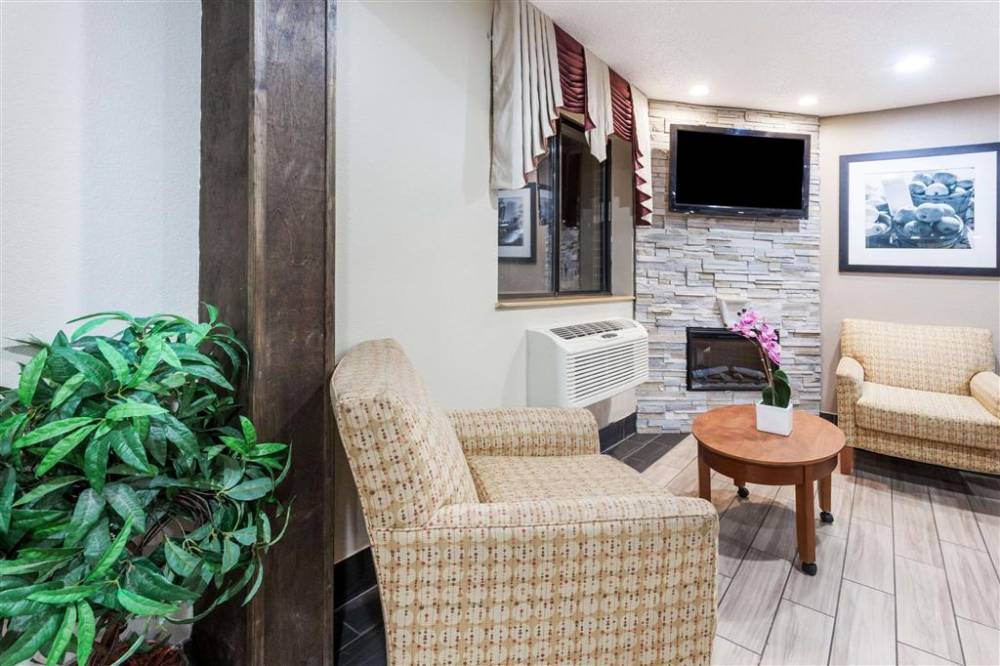 Super 8 By Wyndham Sterling Heights/detroit Area 3