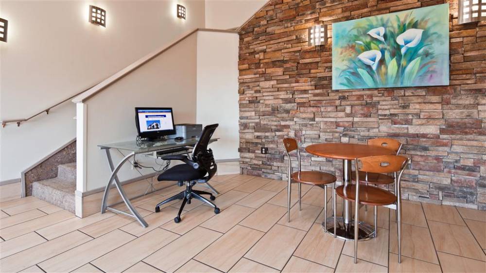 Surestay Hotel By Best Western Albuquerque Midtown 4