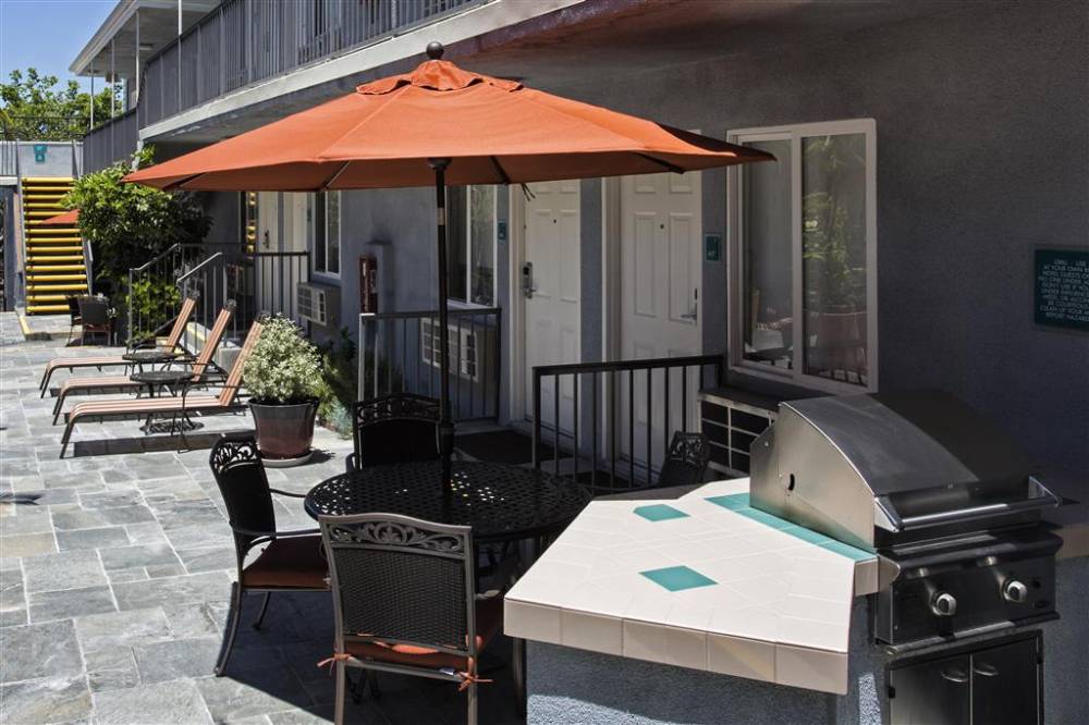 Surestay Hotel By Best Western Santa Monica 3