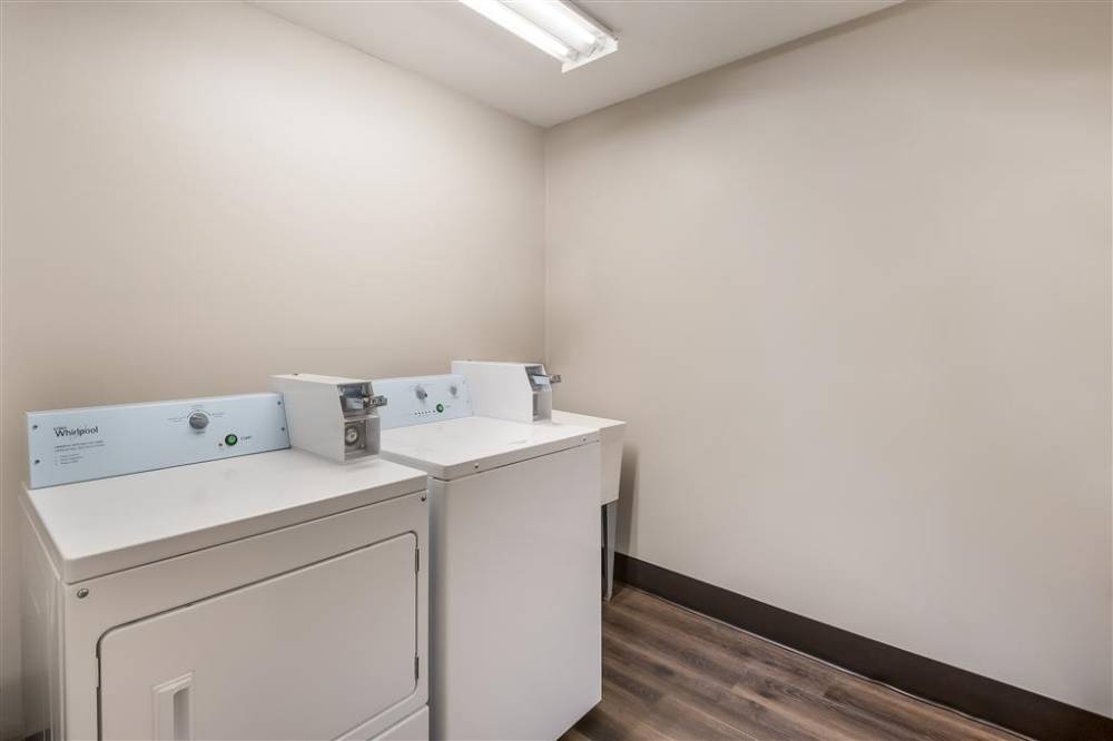 Surestay Plus By Best Western Seatac Airport 4