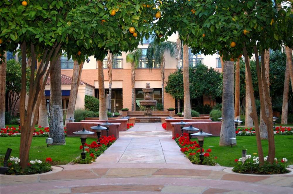 Tempe Mission Palms, A Destination By Hyatt Hotel