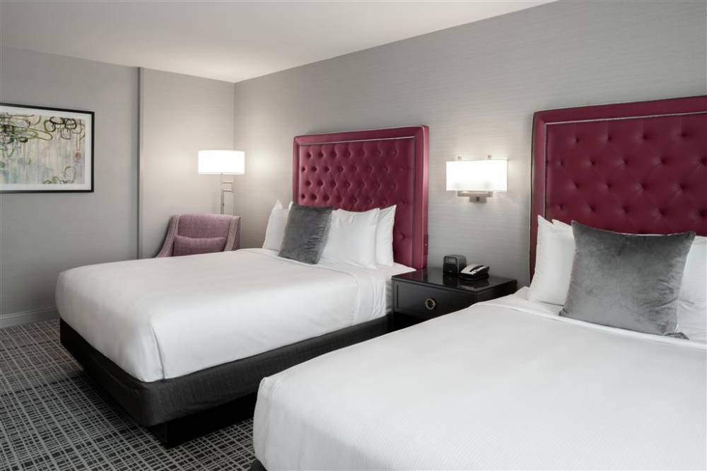 The Axis Moline Hotel  Tapestry Collection By Hilton 6