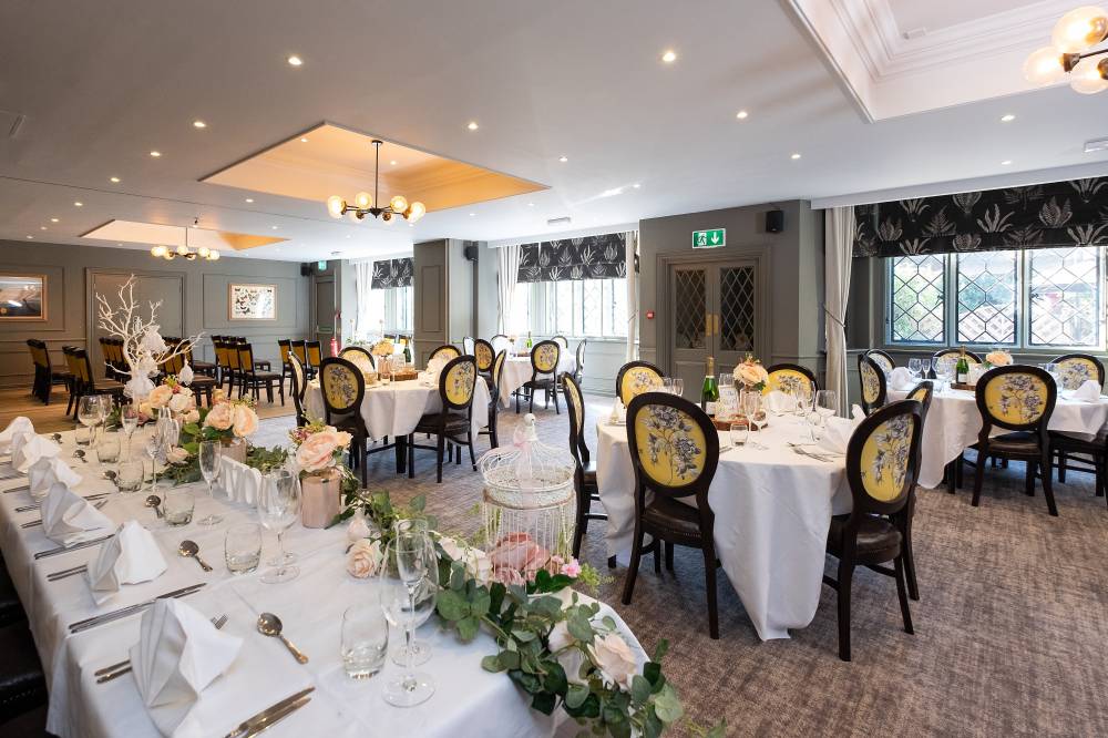 The Bridge Hotel Greenford 4