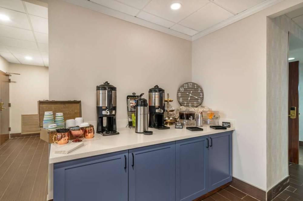 The Clocktower Hotel At Century House An Ascend Collection Hotel 5