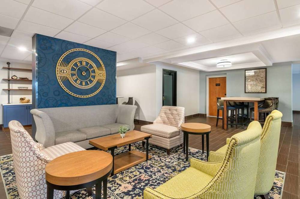 The Clocktower Hotel At Century House An Ascend Collection Hotel 6