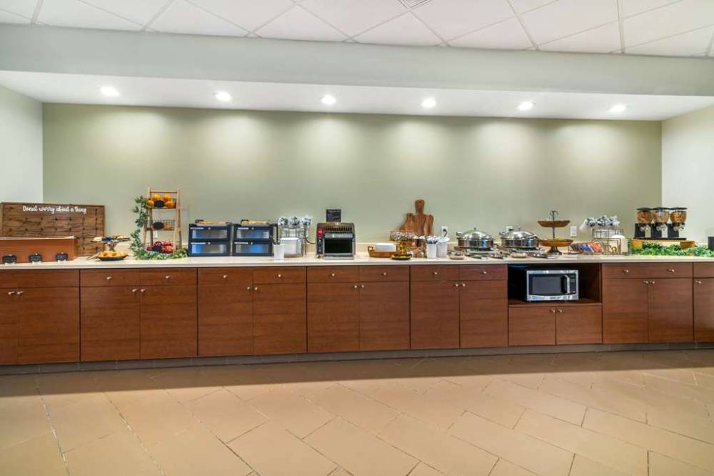 The Clocktower Hotel At Century House An Ascend Collection Hotel 8