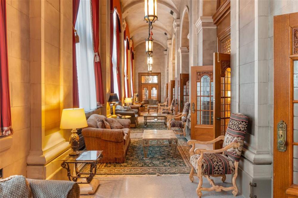 The Fort Garry Hotel Spa And Conference  7